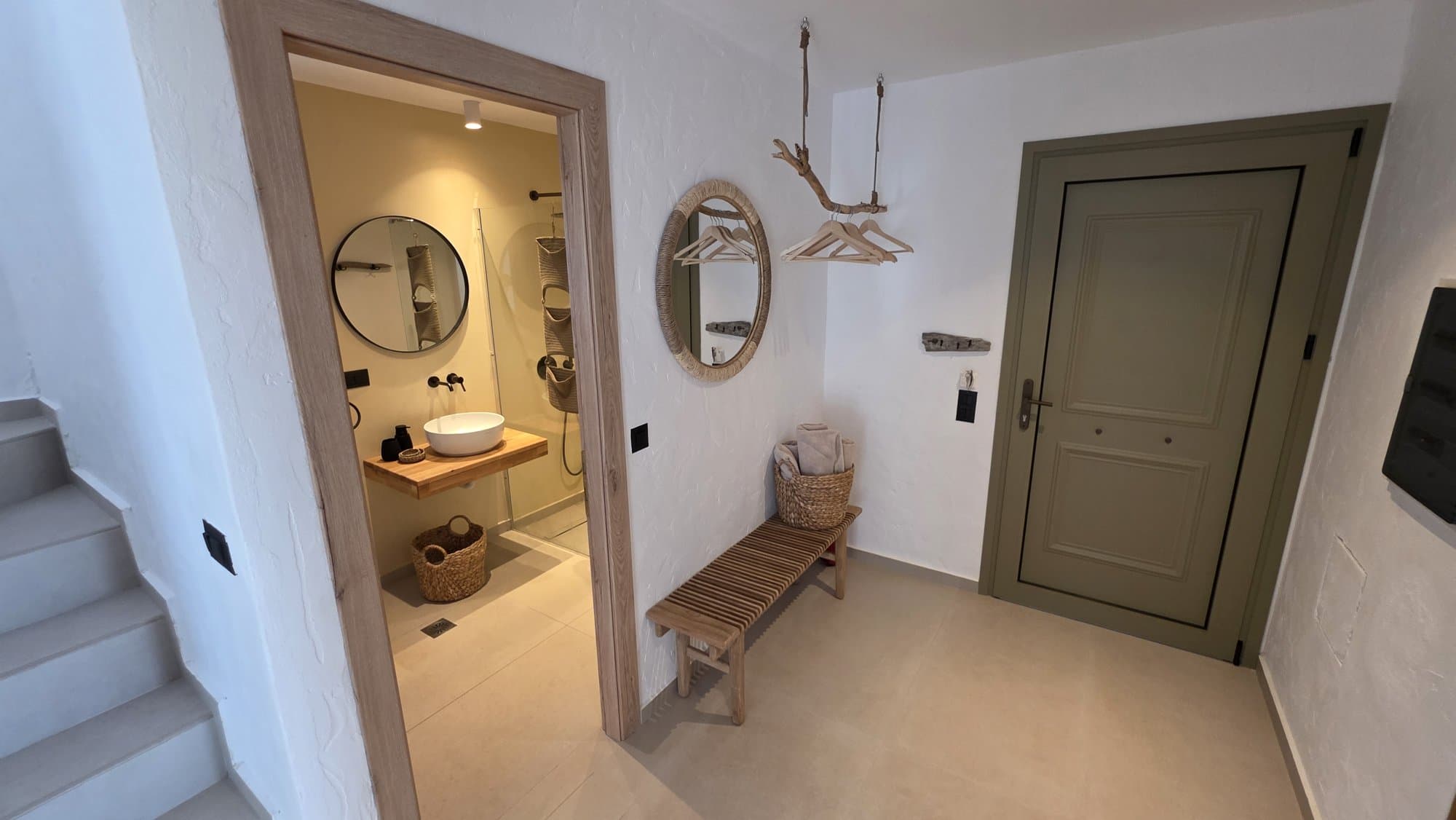 Olive — Bathroom 1