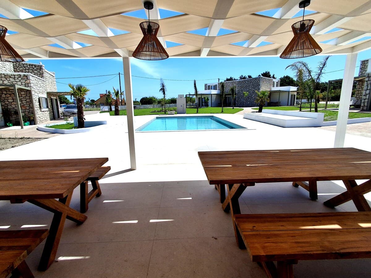 Sykia — Garden & pool 2