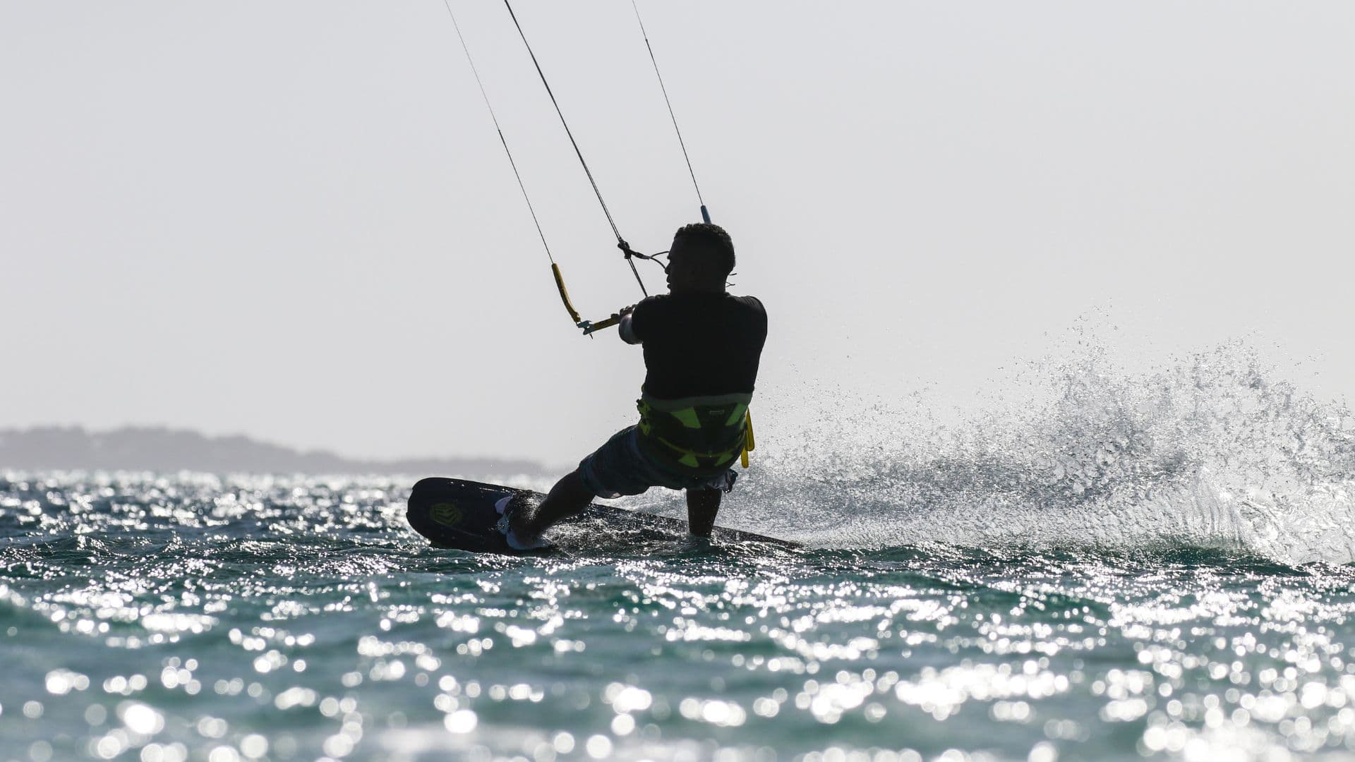 Kite action at Fanes beach